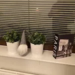 דירה Row House In