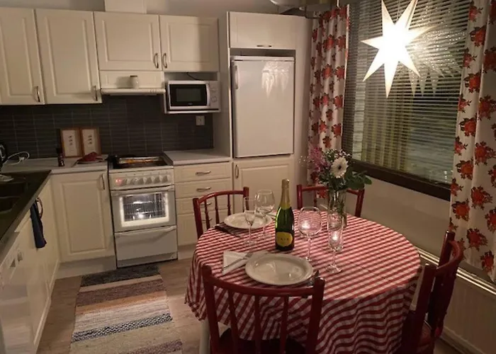 Apartman Row House In *